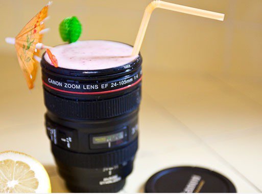 Da das Trinken aus einem Becher zu Mainstream-