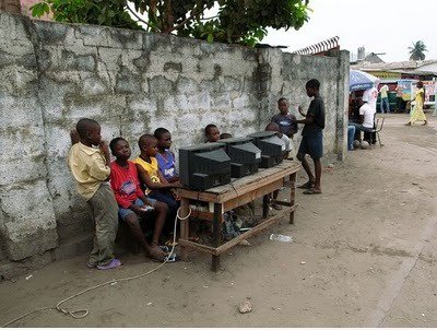 Inzwischen in Afrika ...