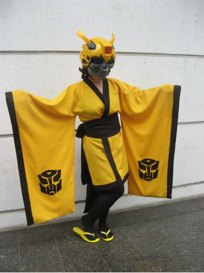 Bumblebee geisha