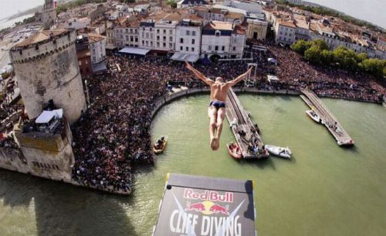 red bull cliff diving