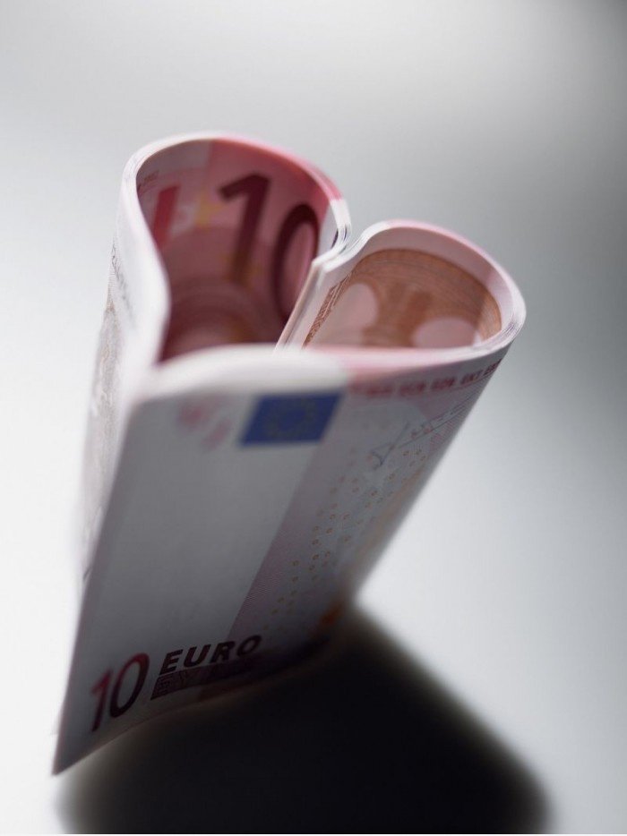 Wer sagt Geld nicht kaufen kann Liebe?