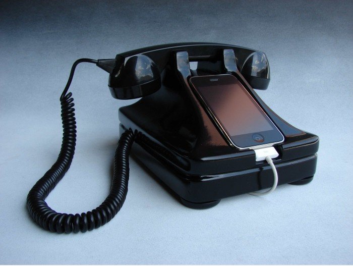 IRetrofone Basis