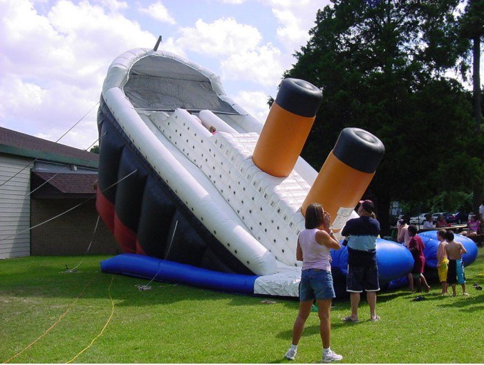 Titanic Blow-up slide