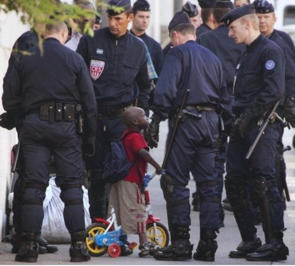 Sie fingen den Jungen, die Ihr Bike gestohlen