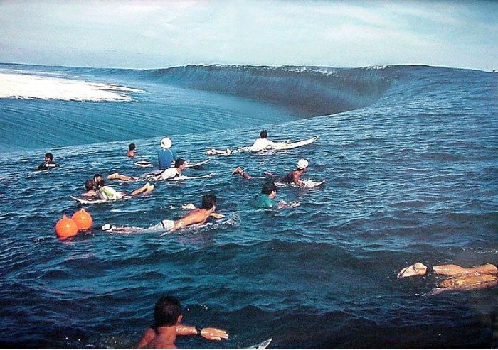 LET'S GO SURFING