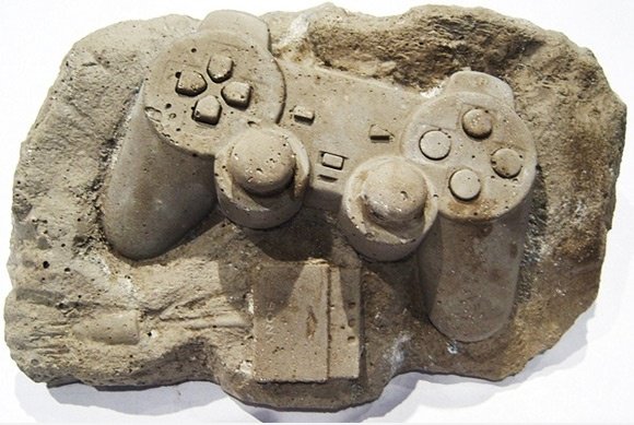 Playtation Controller-Fossilien