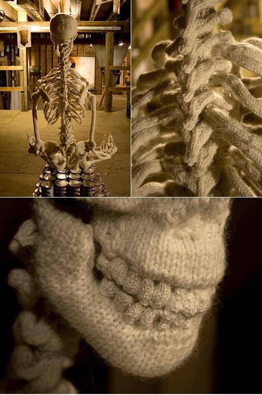 Erstaunlich Knit Skeleton