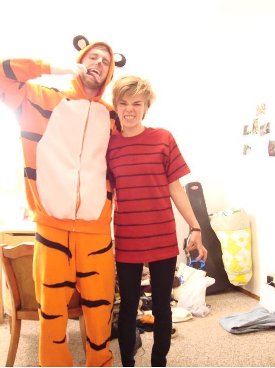 Meine Freundin hat uns Calvin and Hobbes Kostüme