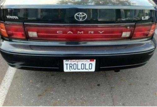 Trololo.
