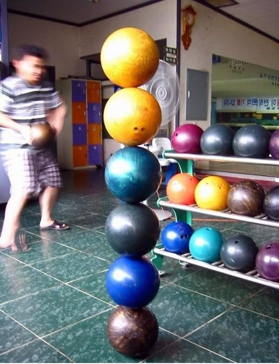 Super Bowling