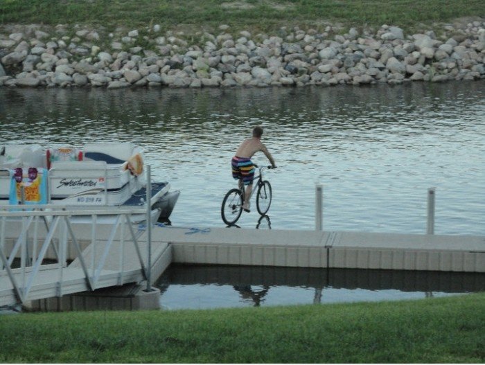 Jesus reitet auf Wasser