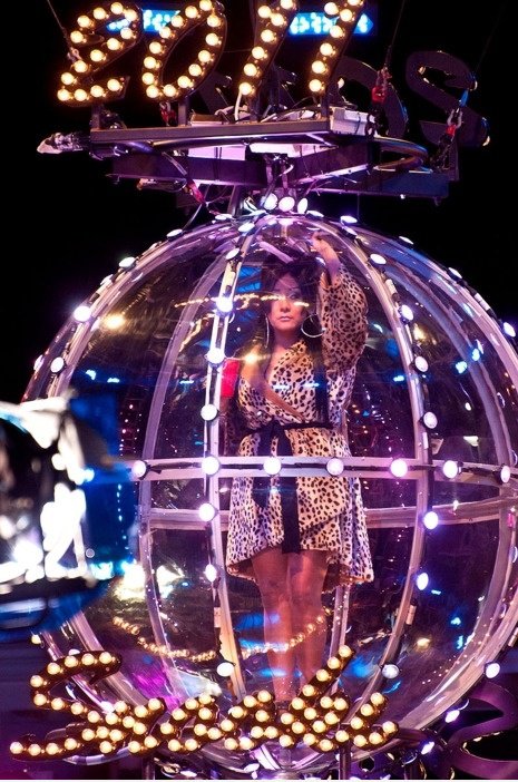 Snooki Ball .... WTF