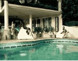 Gerade in den POOL