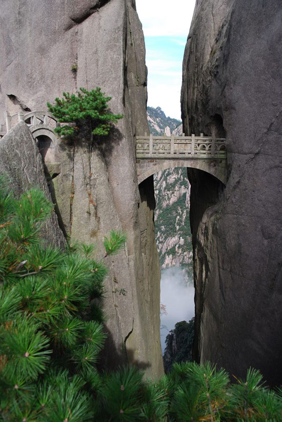 china hammer bruecke