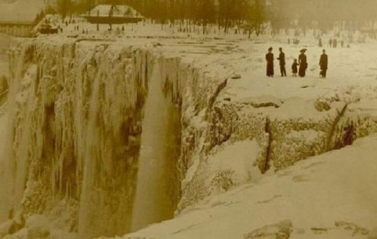 completely frozen niagara falls
