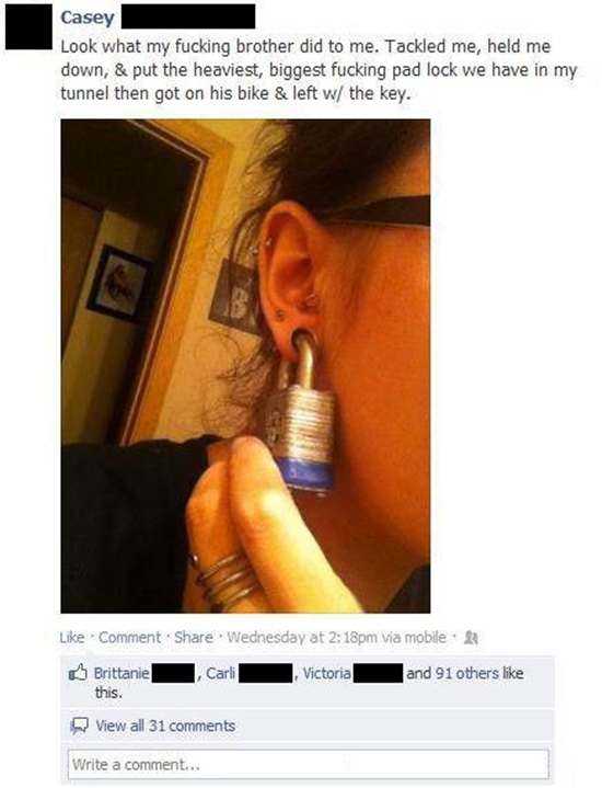 Der Schwester einen Streich spielen - Facebook Statusmeldung Fail