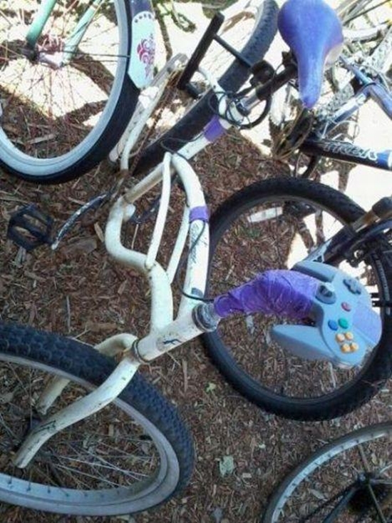 Fahrradlenker mit einem N64 Controller reparieren - Win Bild