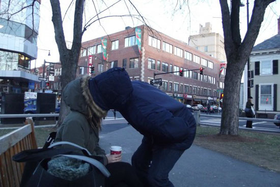 how ppl kiss when its cold