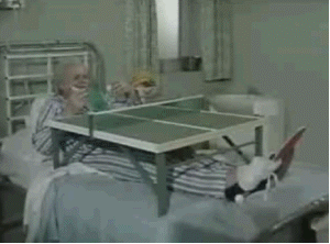 i la oma Play tennis