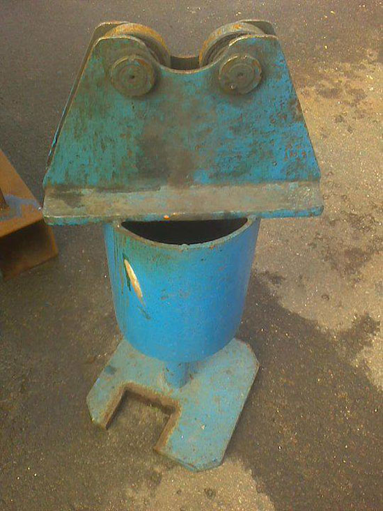 Industiral Frog