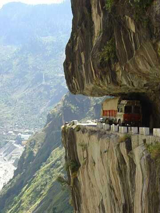 karakoram highway pakistan