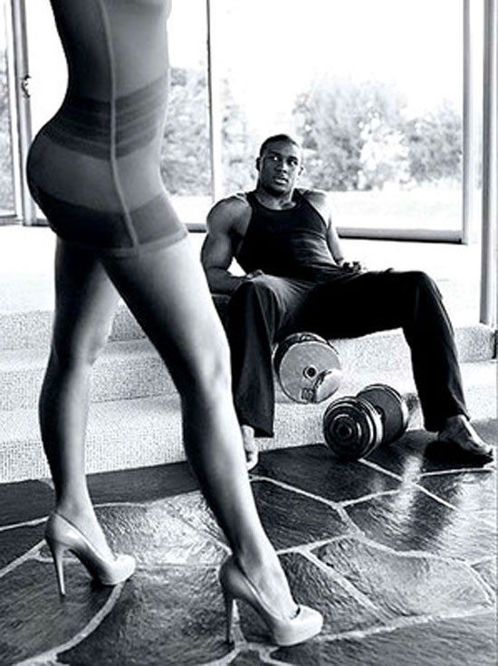 kim kardashians legs