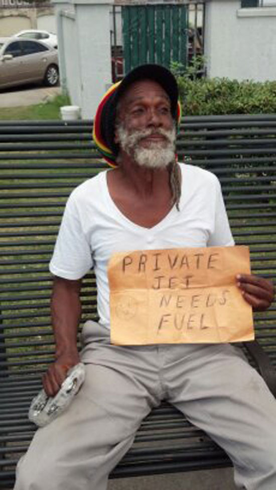 Privat Jet needs Fuel