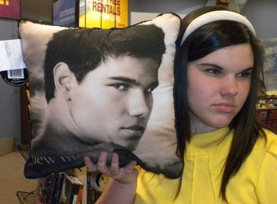 separated twins