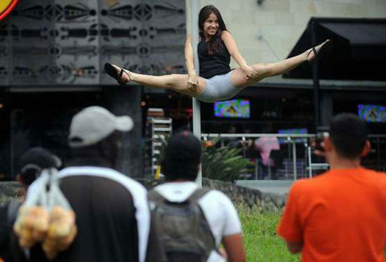 the art of pole dancing
